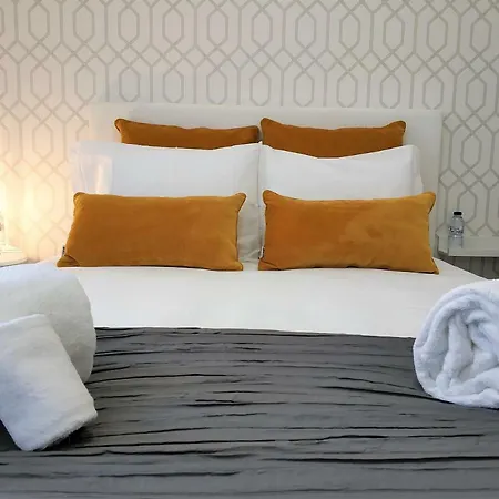 Pensión Urban Downtown 3*
