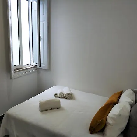 Urban Downtown 3*